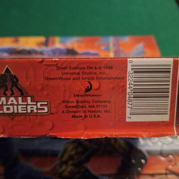 Small Soldiers 1998 Puzzle Kids 90s Millennial Complete 60 Pieces Hero Villian - Picture 4 of 11